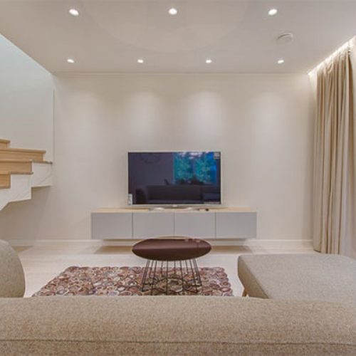 interior-designer-living-tv-set